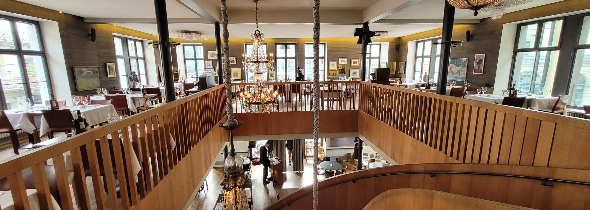 National_geschnitten