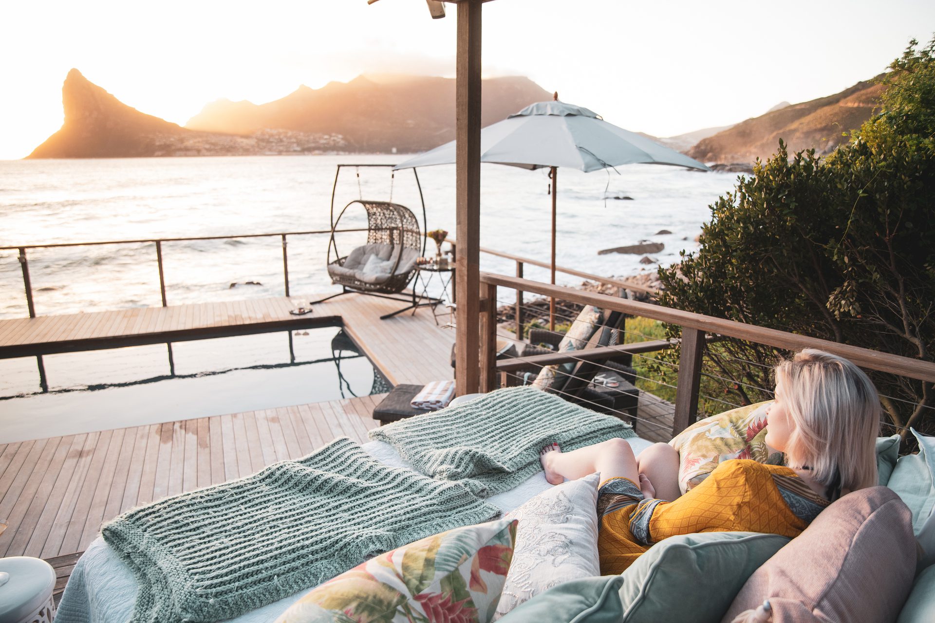 Südafrika Hotel Tipp Blick vom Tintswalo-Atlantic-Luxury-Boutique-Hotel auf die Bucht des Chapmans Peak